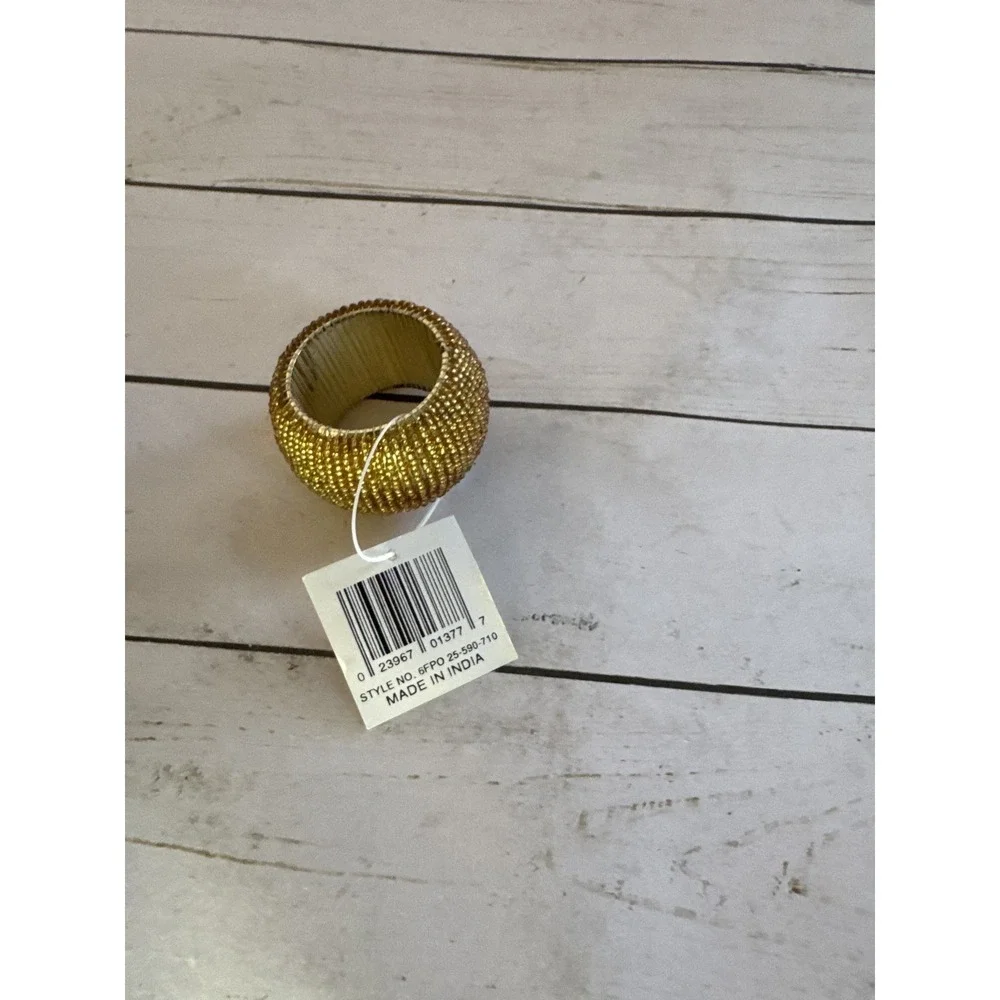 Linens'n Things Gold Beaded Napkin Rings Set of 7‎ Elegant Table Decor